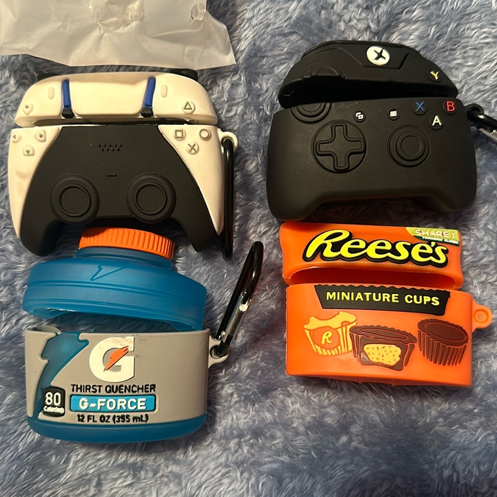 Set of airpod pro cases
